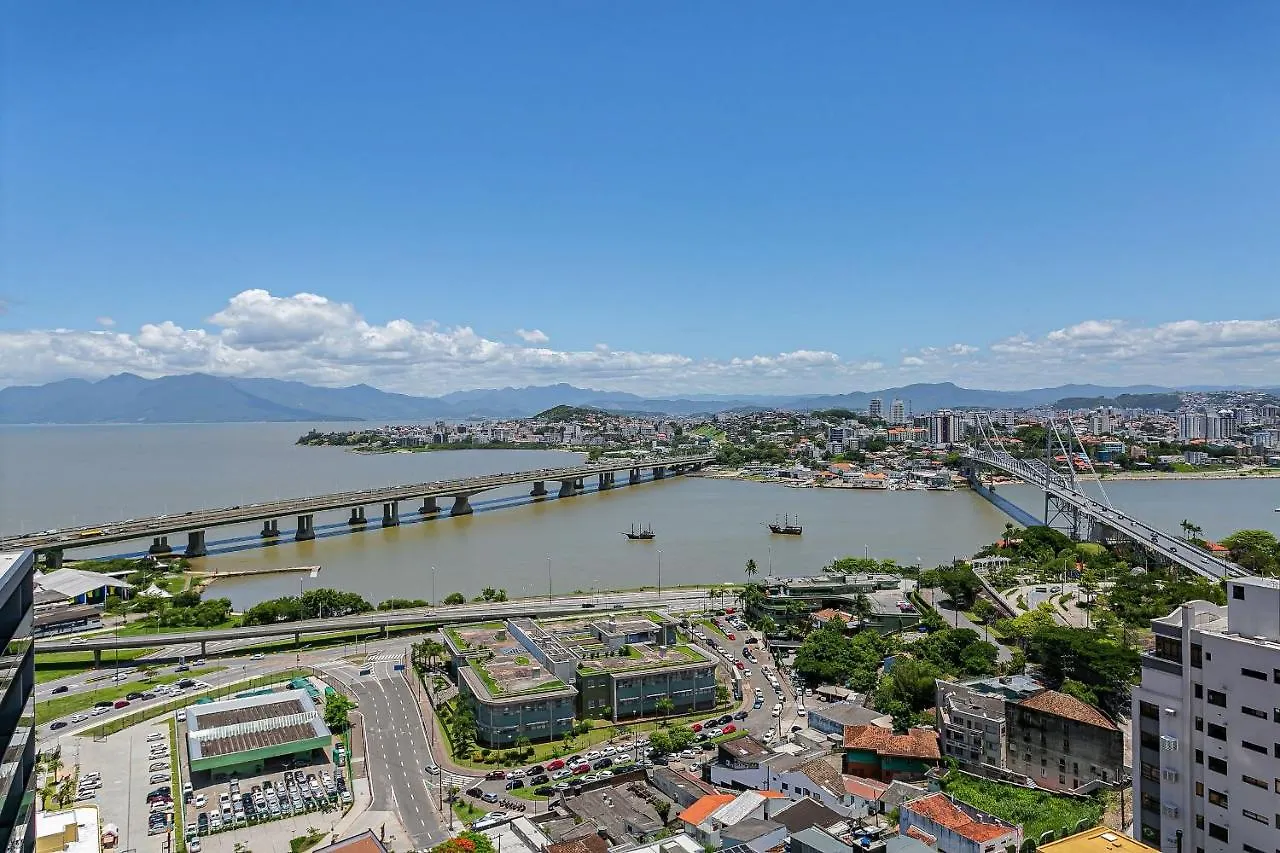Piscina No Rooftop Com Vista Mar | Foodhall | Wi-Fi 200Mb #Toptower Florianópolis