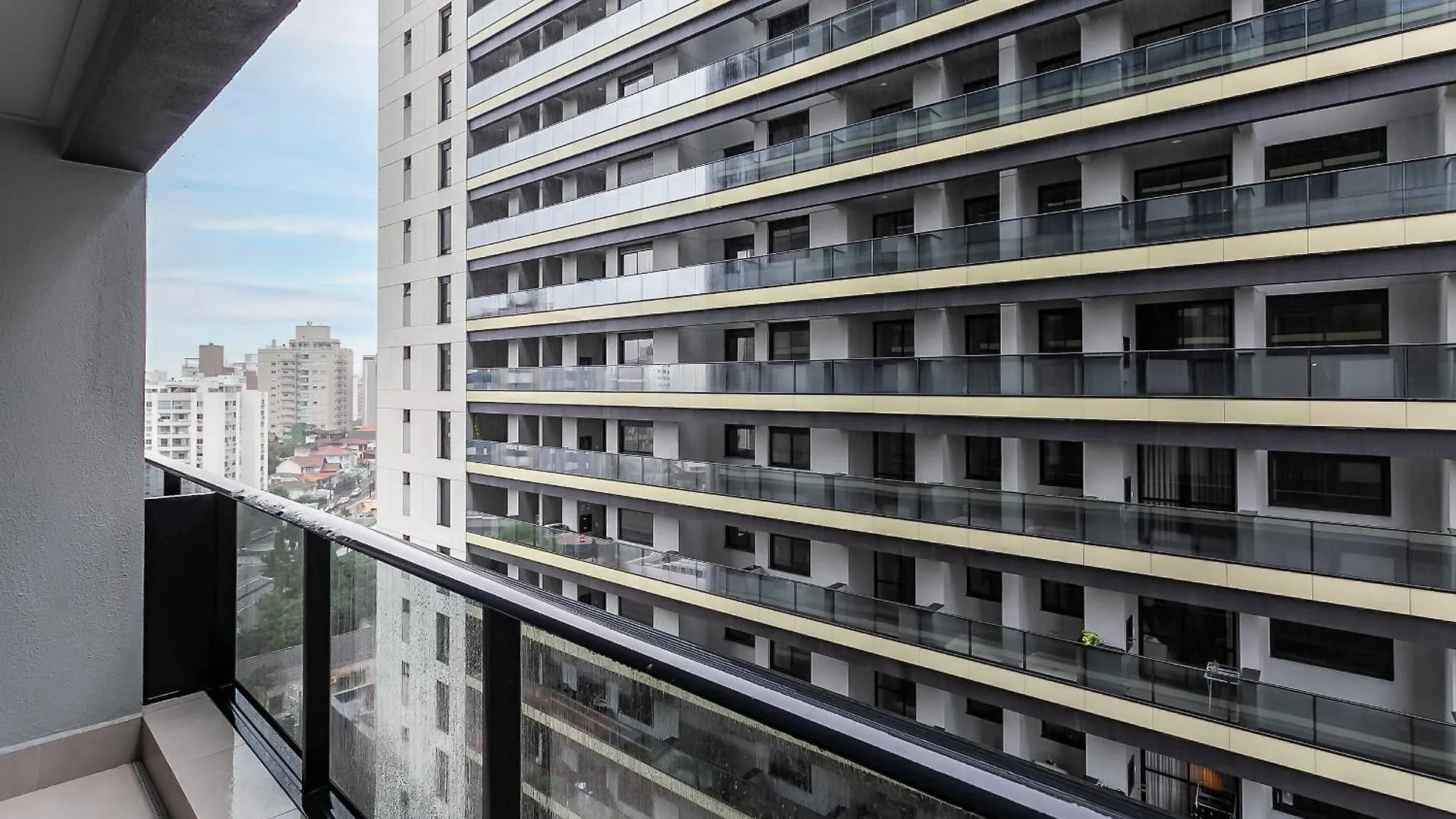 Apartment Piscina No Rooftop Com Vista Mar | Foodhall | Wi-Fi 200Mb #Toptower Florianópolis