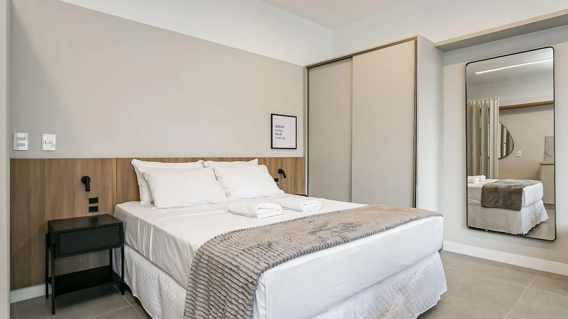 Apartment Piscina No Rooftop Com Vista Mar | Foodhall | Wi-Fi 200Mb #Toptower Florianópolis