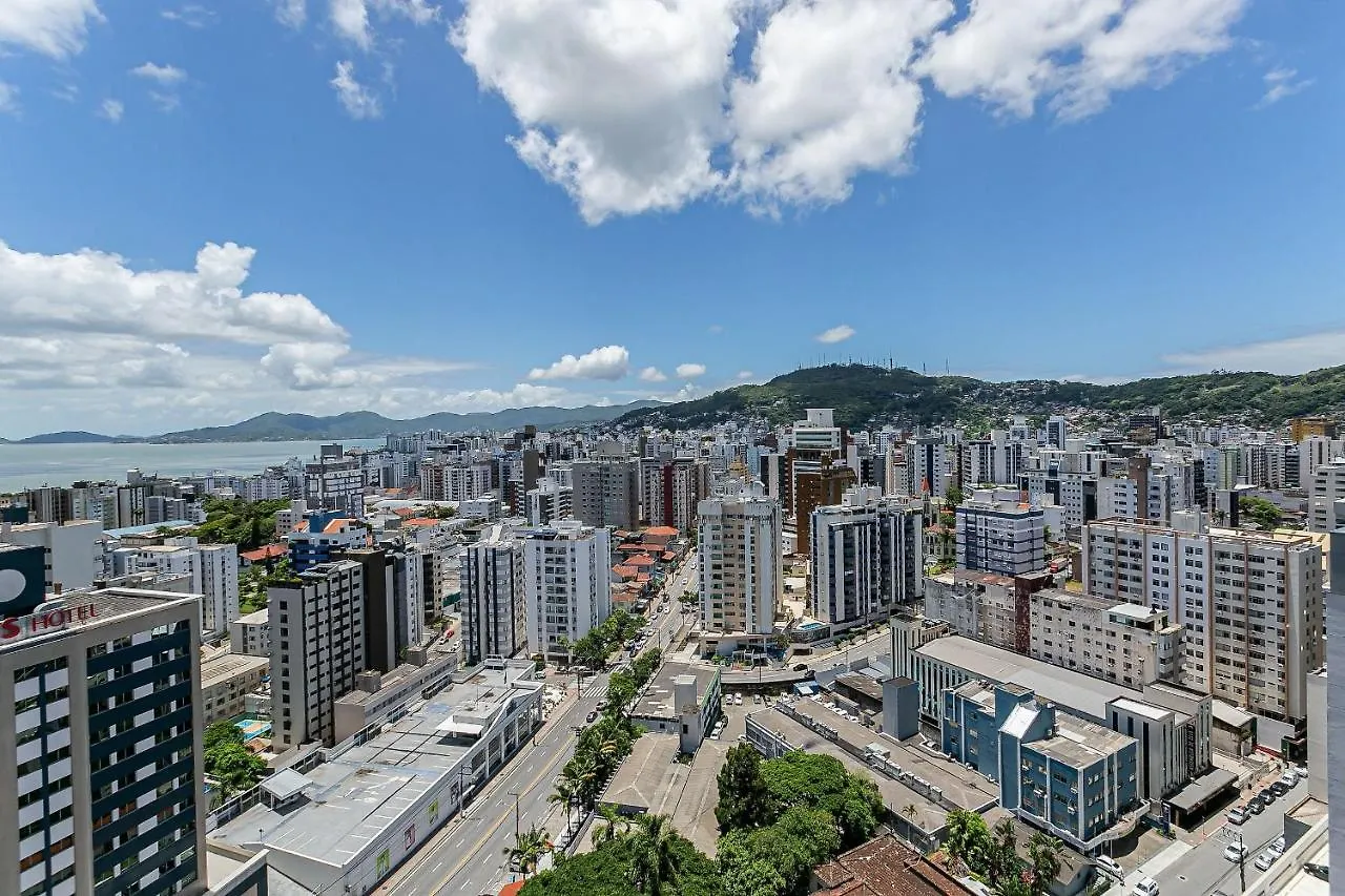 Piscina No Rooftop Com Vista Mar | Foodhall | Wi-Fi 200Mb #Toptower Florianópolis 0*,  Brasil